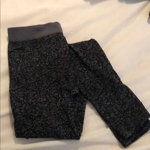 Skinny Tees leggings, OS.